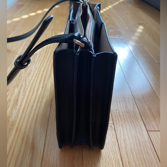 Kate Spade crossbody bad - Picture 2 of 3